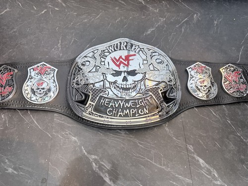Wwe hall famer - hall,